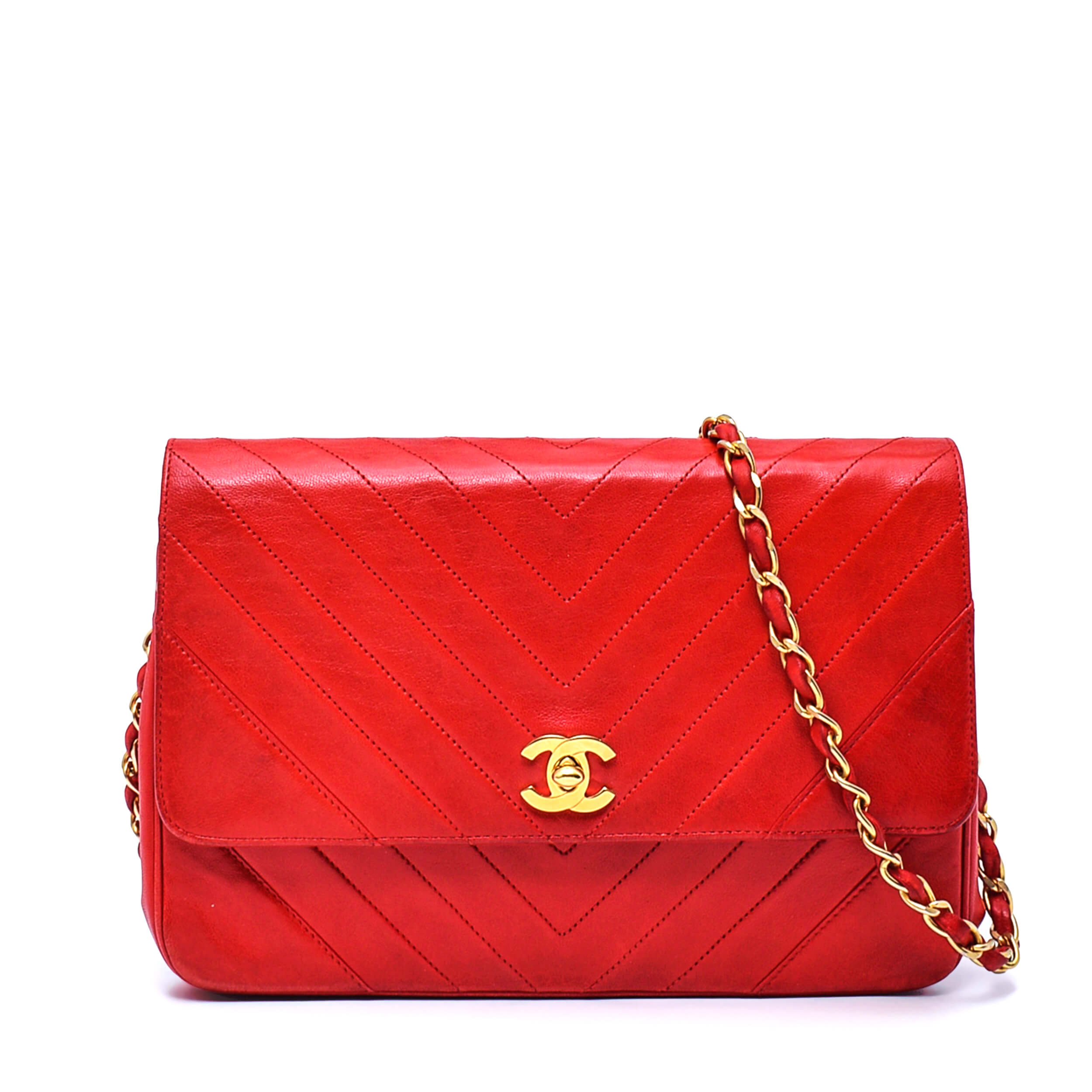 Chanel - Vintage Red Chevron Lambskin Leather Single Medium Flap Bag